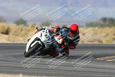 media/Dec-06-2024-CVMA Friday Practice (Fri) [[e1d1c5d4fc]]/4-Group 4 and Trackday/Session 4 (Turn 16)/